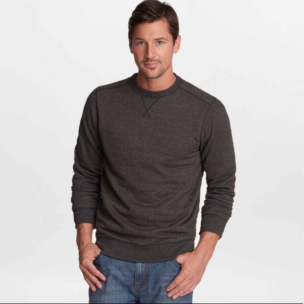 GHBass earth men’s crewneck small brown and black